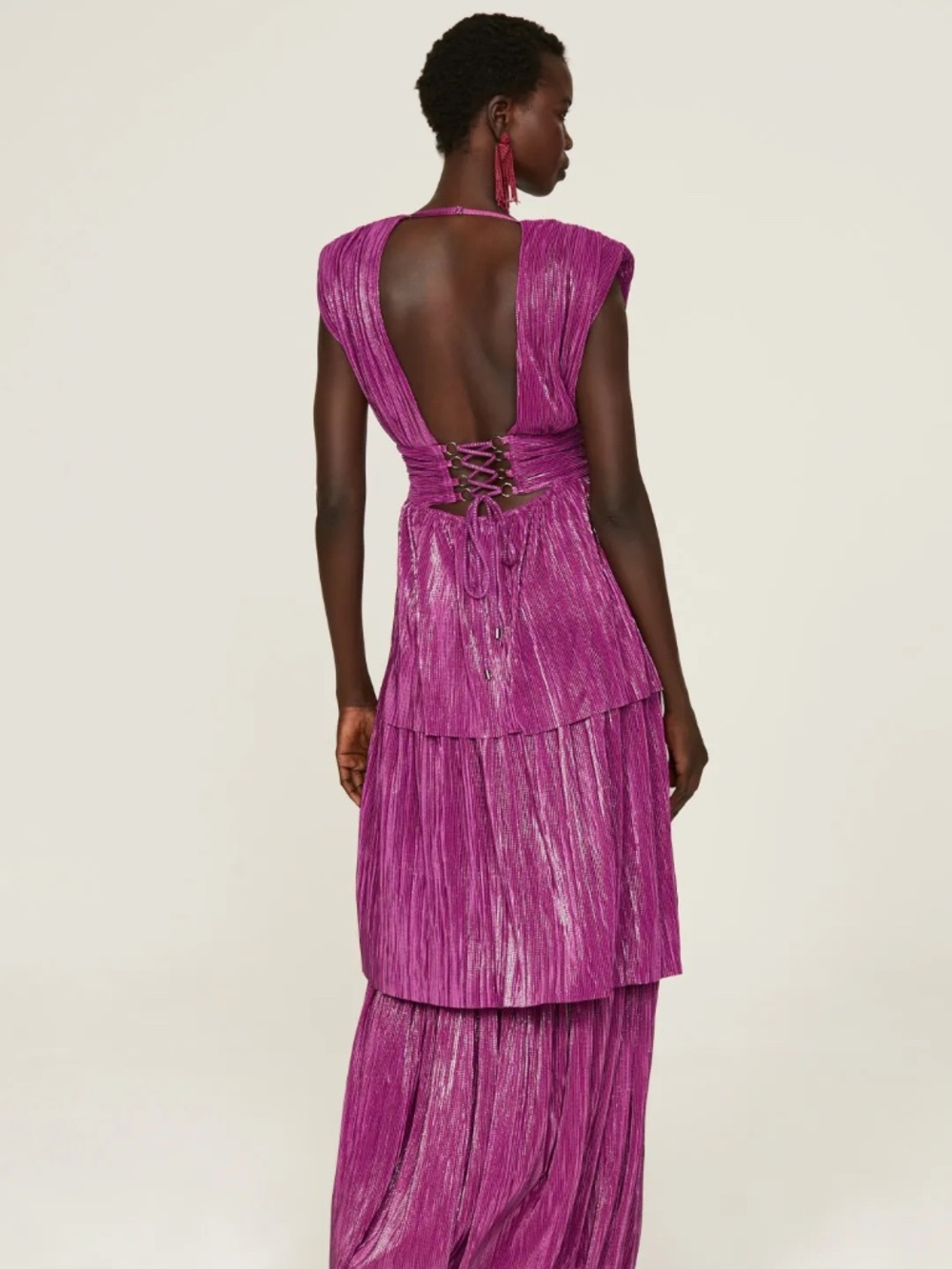 Judith Gown - Picture 4 of 5
